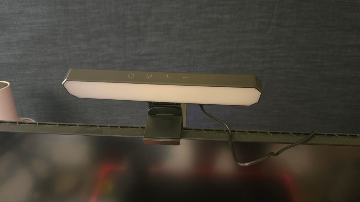 6W Dimmable LED Monitor Light Bar with Remote