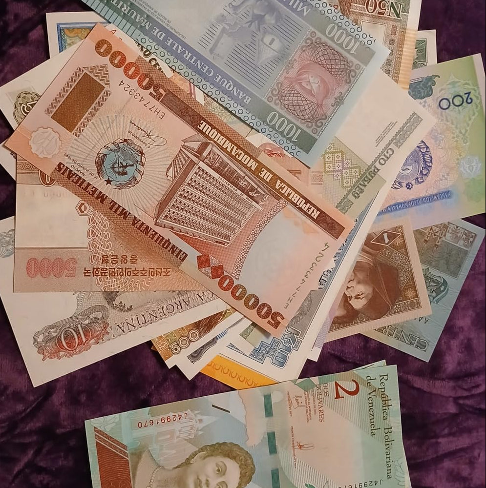 25-Piece World Banknote Collection