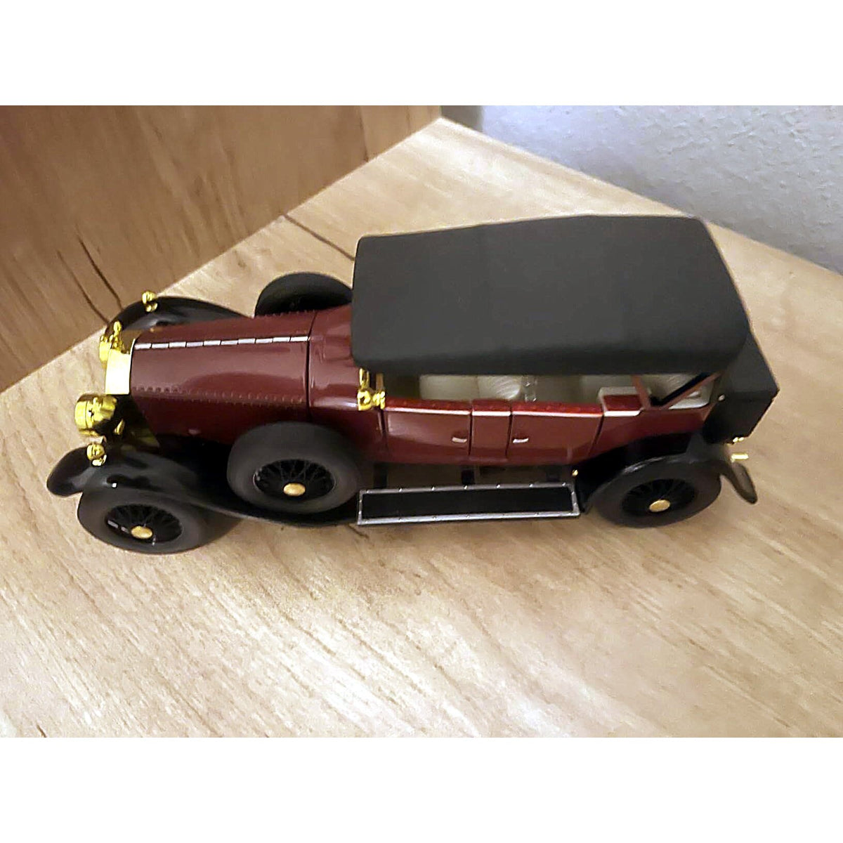 Phantom Car Model Metal Diecast with Lights Sound