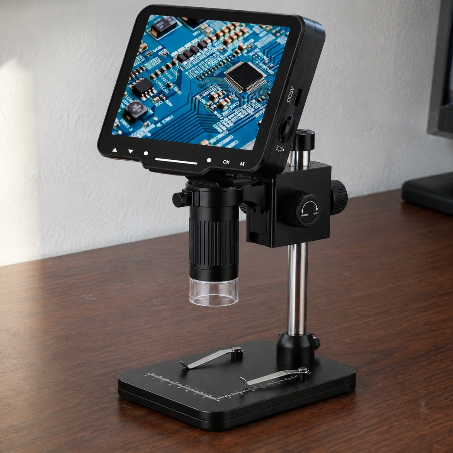 Digital LCD Microscope with Screen