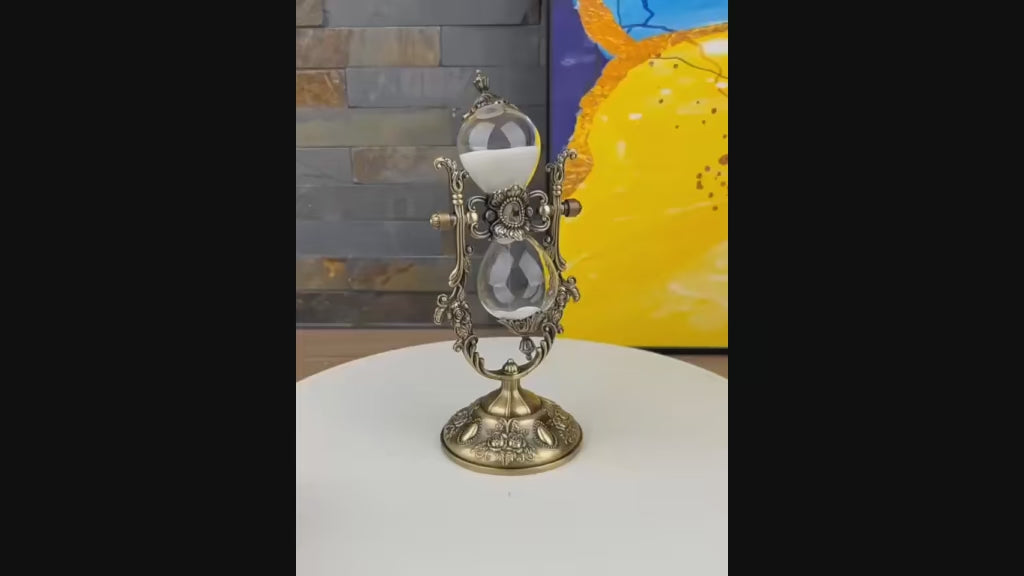 Vintage-style Rotating Brass Sand Timer